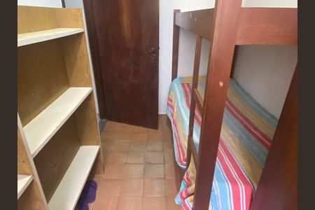 Casa à venda com 500m², 2 quartos e 6 vagasSuíte 3