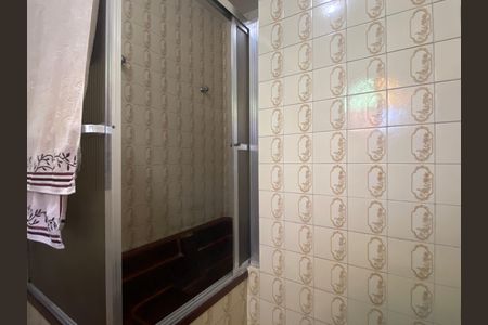 Casa à venda com 500m², 2 quartos e 6 vagasBanheiro da Suíte 3