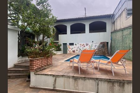 Casa à venda com 500m², 2 quartos e 6 vagasÁrea comum