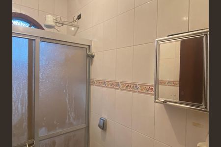 Casa à venda com 500m², 2 quartos e 6 vagasBanheiro da Suíte