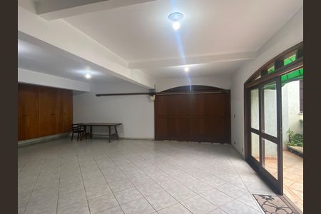 Casa à venda com 500m², 2 quartos e 6 vagasÁrea comum