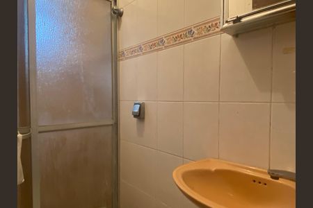 Casa à venda com 500m², 2 quartos e 6 vagasBanheiro da Suíte
