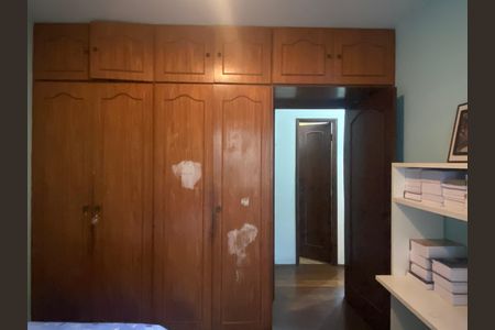 Casa à venda com 500m², 2 quartos e 6 vagasQuarto