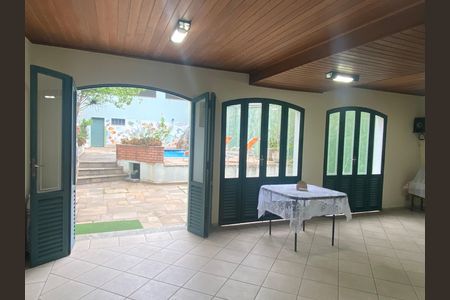 Casa à venda com 500m², 2 quartos e 6 vagasÁrea comum