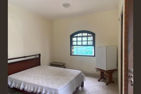 Casa à venda com 500m², 2 quartos e 6 vagasSuíte 2