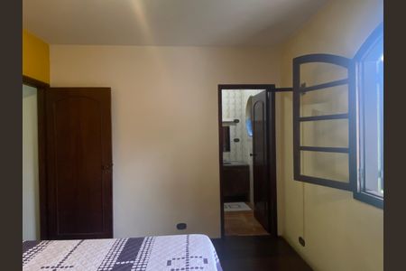 Casa à venda com 500m², 2 quartos e 6 vagasSuíte