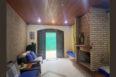 Casa à venda com 500m², 2 quartos e 6 vagasSala 2