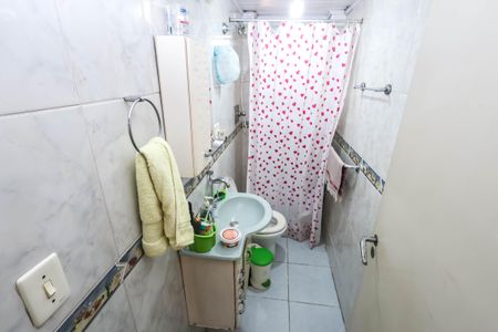 Apartamento à venda com 84m², 2 quartos e sem vagaBanheiro