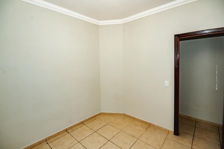 Casa à venda com 3 quartos, 180m² em Santa Monica, Belo Horizonte