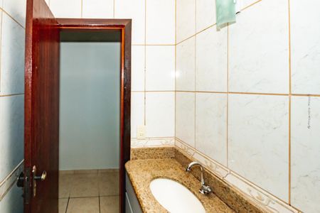 Casa à venda com 3 quartos, 180m² em Santa Monica, Belo Horizonte