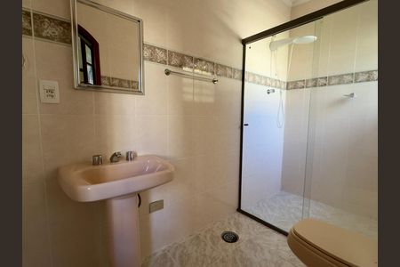 Casa para alugar com 480m², 5 quartos e 4 vagas Casa para alugar com 480m², 5 quartos e 4 vagasBanheiro 3