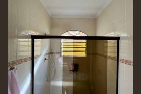 Casa para alugar com 480m², 5 quartos e 4 vagas Casa para alugar com 480m², 5 quartos e 4 vagasBanheiro 2