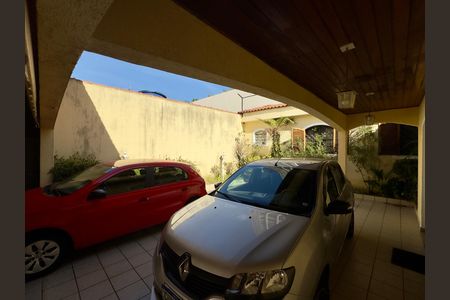 Casa para alugar com 480m², 5 quartos e 4 vagas Casa para alugar com 480m², 5 quartos e 4 vagasGaragem