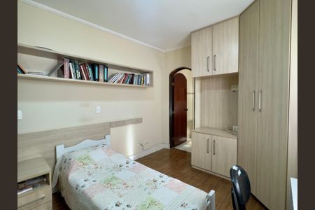Casa para alugar com 480m², 5 quartos e 4 vagas Casa para alugar com 480m², 5 quartos e 4 vagasQuarto 1