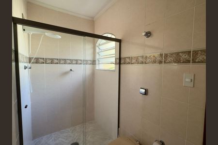 Casa para alugar com 480m², 5 quartos e 4 vagas Casa para alugar com 480m², 5 quartos e 4 vagasBanheiro 3
