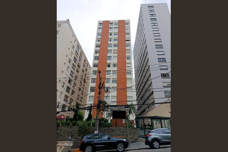 Apartamento para alugar com 80m², 2 quartos e 1 vagaFachada