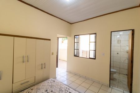 Quarto de casa de condomínio para alugar com 1 quarto, 50m² em São José, Porto Alegre