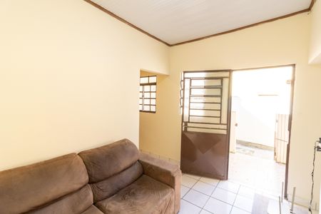 Sala de casa de condomínio para alugar com 1 quarto, 50m² em São José, Porto Alegre