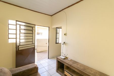 Sala de casa de condomínio para alugar com 1 quarto, 50m² em São José, Porto Alegre