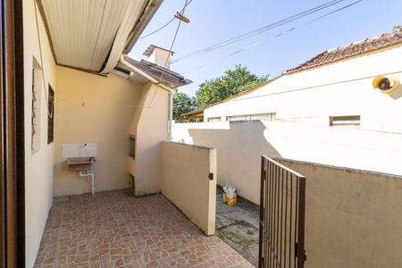 Casa de condomínio para alugar com 50m², 1 quarto e sem vagaQuintal