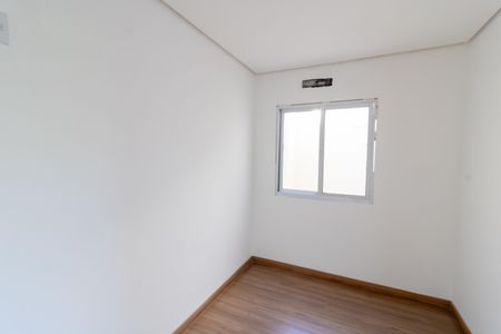 Casa de condomínio para alugar com 180m², 2 quartos e 2 vagasSuíte