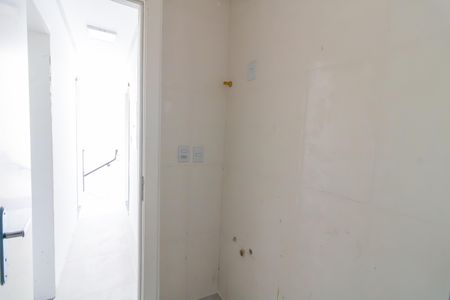 Casa de condomínio para alugar com 180m², 2 quartos e 2 vagasBanheiro