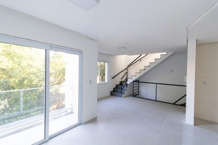 Sala de casa de condomínio para alugar com 2 quartos, 180m² em Glória, Porto Alegre