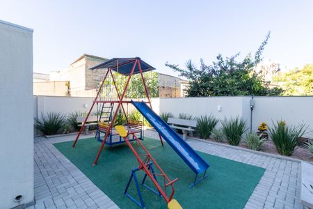 Casa de condomínio para alugar com 180m², 2 quartos e 2 vagasÁrea comum - Playground