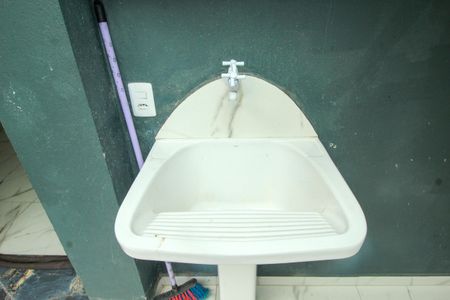 Casa para alugar com 49m², 1 quarto e 1 vagaÁrea de Serviço