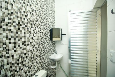 Banheiro de casa para alugar com 1 quarto, 49m² em Vila Aquilino, Santo André