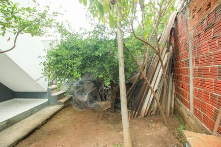 Casa para alugar com 49m², 1 quarto e 1 vagaQuintal