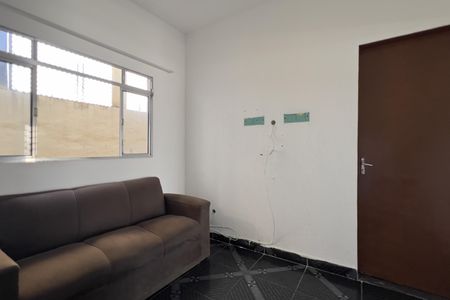 Sala de casa para alugar com 2 quartos, 250m² em Jardim Normandia, Guarulhos