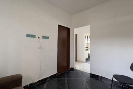 Casa para alugar com 250m², 2 quartos e 3 vagasSala
