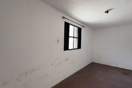 Casa para alugar com 250m², 2 quartos e 3 vagasEdícula
