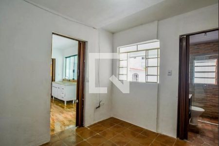 Quarto de casa para alugar com 2 quartos, 78m² em Vila Vitória, Santo André