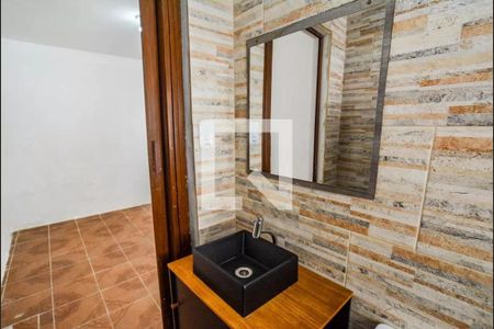 Casa para alugar com 78m², 2 quartos e 1 vagaBanheiro
