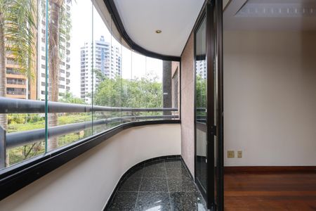 Varanda da Sala de apartamento para alugar com 4 quartos, 155m² em Vila Andrade, São Paulo