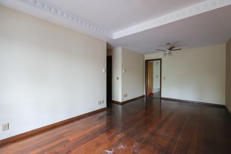 Apartamento para alugar com 155m², 4 quartos e 2 vagasSala