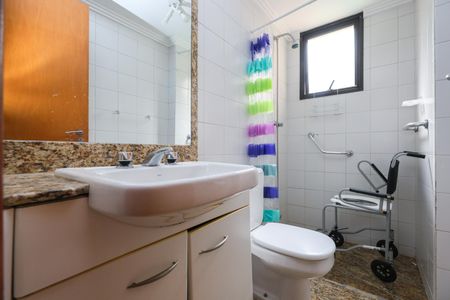 Apartamento para alugar com 155m², 4 quartos e 2 vagasBanheiro
