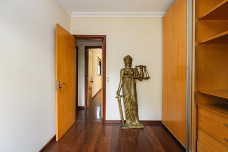 Apartamento para alugar com 155m², 4 quartos e 2 vagasQuarto 3