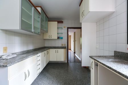 Apartamento para alugar com 155m², 4 quartos e 2 vagasCozinha