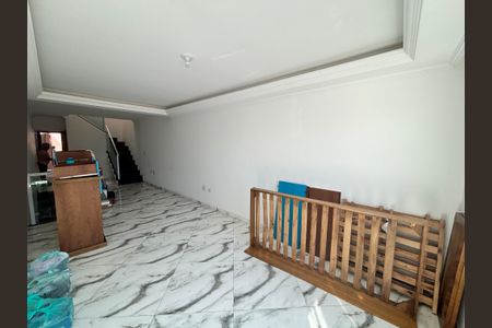 Casa à venda com 95m², 3 quartos e 2 vagasSala