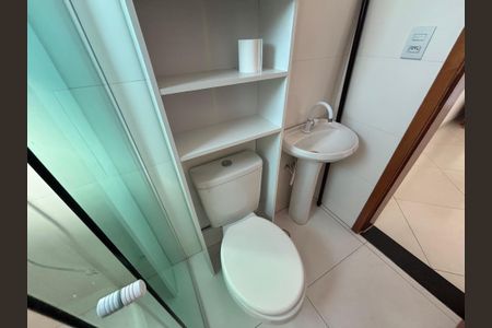 Casa à venda com 95m², 3 quartos e 2 vagasBanheiro da Suíte 1