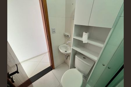 Casa à venda com 95m², 3 quartos e 2 vagasbanheiro 2
