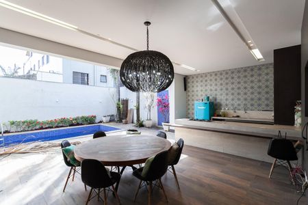 Casa à venda com 316m², 3 quartos e 4 vagasÁrea gourmet