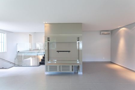 Casa à venda com 316m², 3 quartos e 4 vagasSala 1