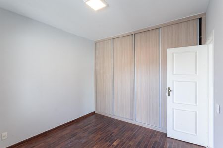 Casa à venda com 316m², 3 quartos e 4 vagasQuarto 1