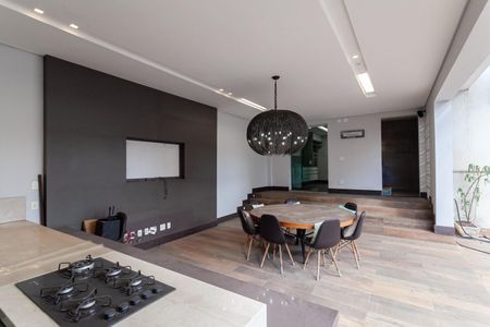 Casa à venda com 316m², 3 quartos e 4 vagasÁrea gourmet