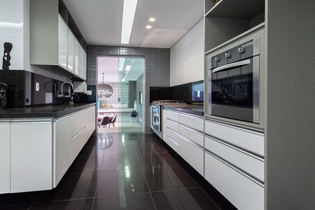 Casa à venda com 316m², 3 quartos e 4 vagasCozinha