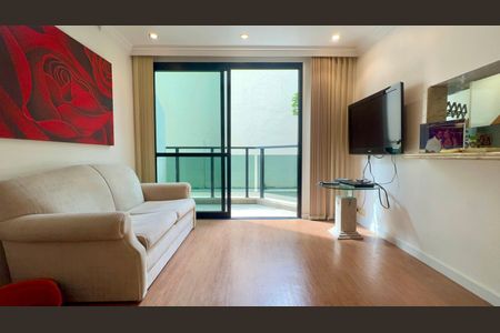 Apartamento à venda com 72m², 1 quarto e 1 vagaSala